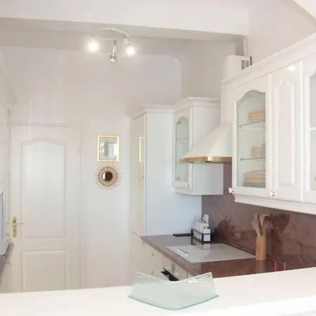 Apartment Magnifique Avec Vue